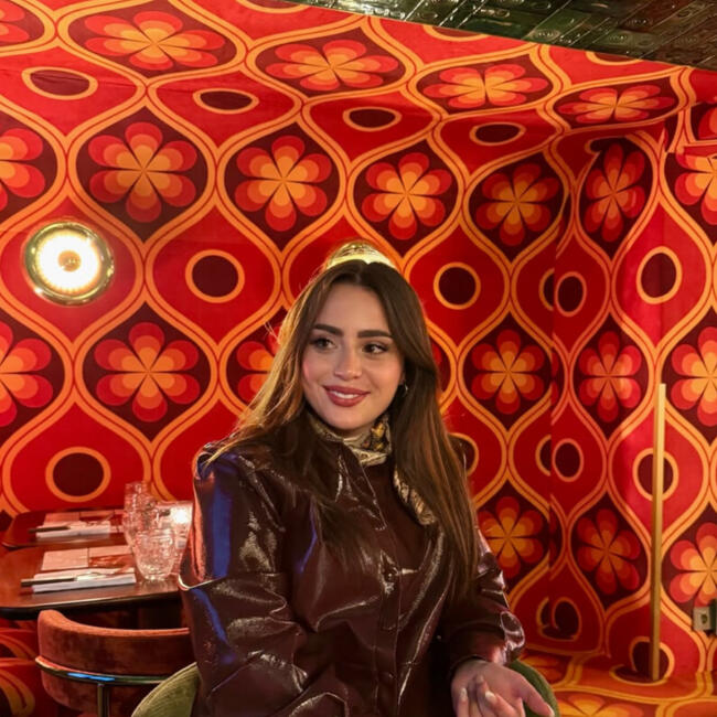 Babysitter in Versailles: Léa