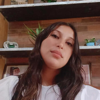 Niñera Toledo: Romina