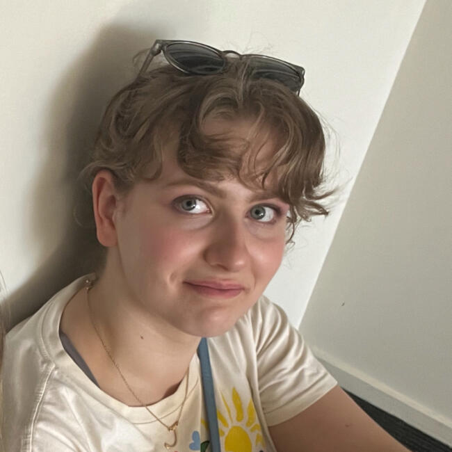 Babysitter in Canberra: Juliet