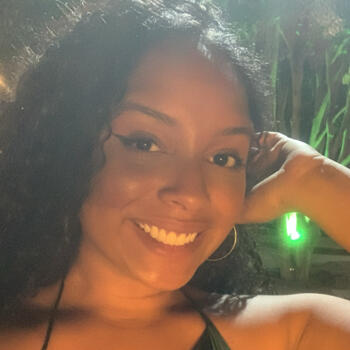 Babysitter in Uberlândia: Letícia