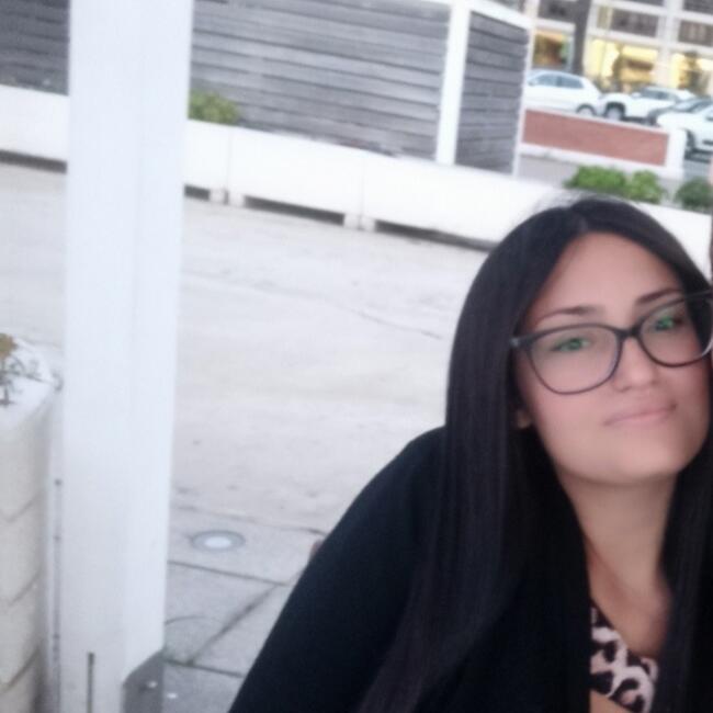 Babysitter in Assemini: Aurora