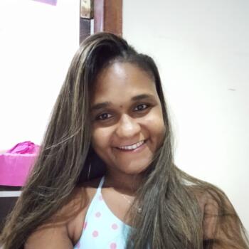 Babá em Jequié: Beel