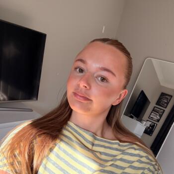 Babysitter Papamoa: Melissa