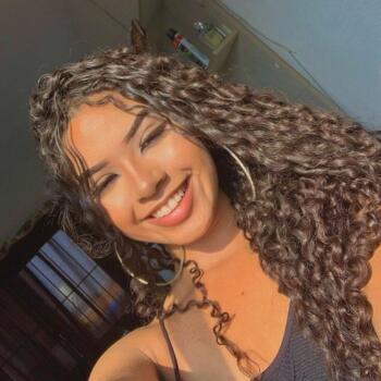 Babysitter in Vila Velha: Amanda