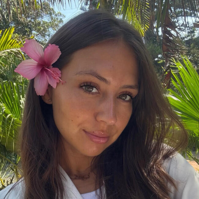 Job de garde d'enfants à Mâcon: Clémence