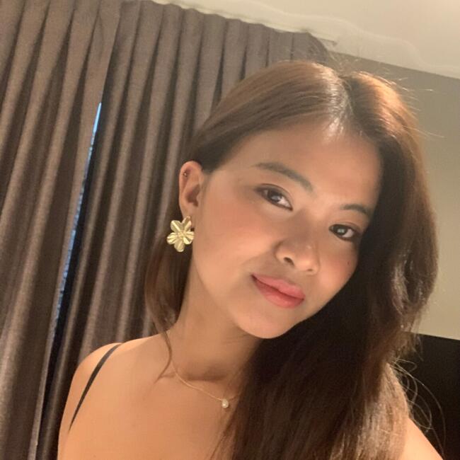 Nounou à Cannes: Gina