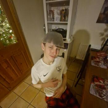 Babysitter in Castlebar: Richard