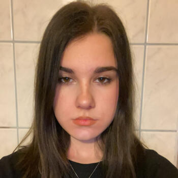 Babysitter in Tallinn: Laura