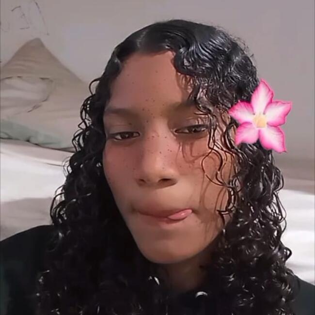 Babá em Chapecó: Ennylla