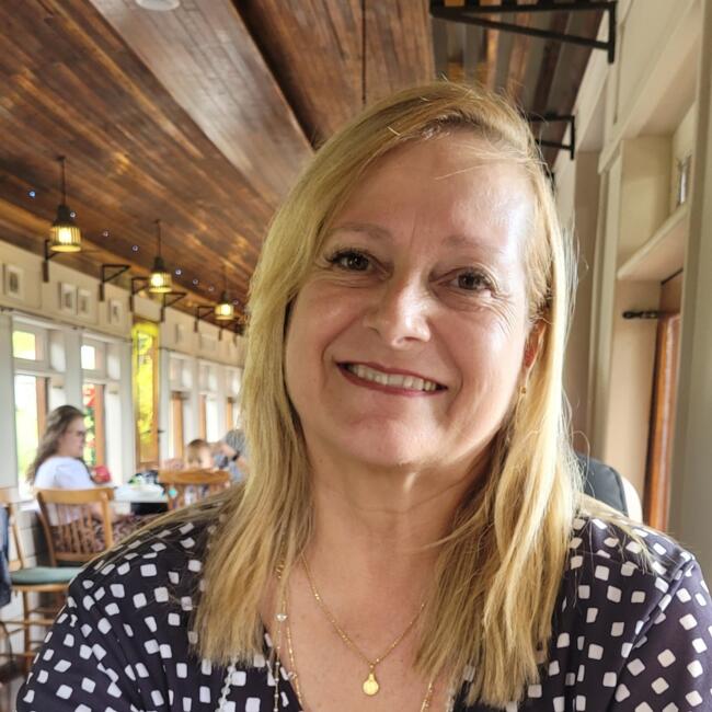 Babysitter in São Paulo: Mariana