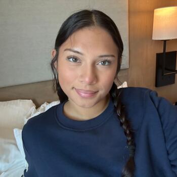 Babysitter in Pasco: Denise