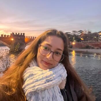 Babysitter in Rome: Ayşenur