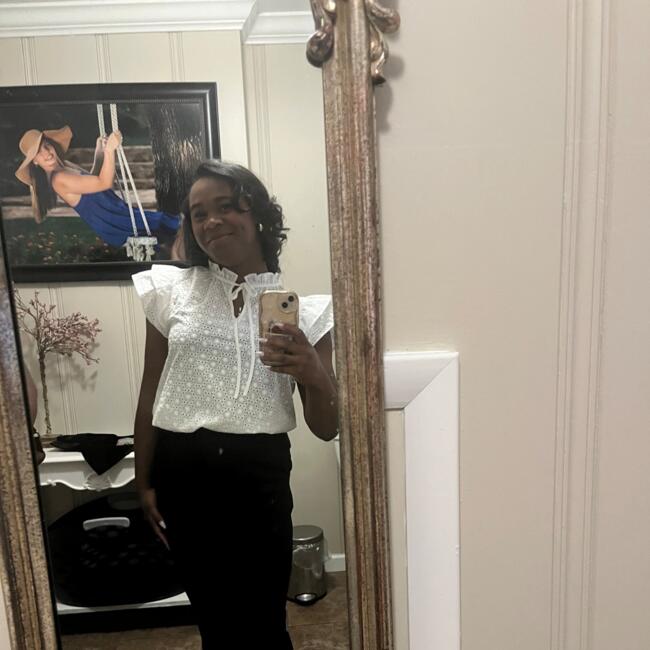 Babysitter in Murfreesboro: Kerrington