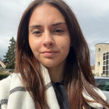 Babysitter in Soignolles-en-Brie: Marie