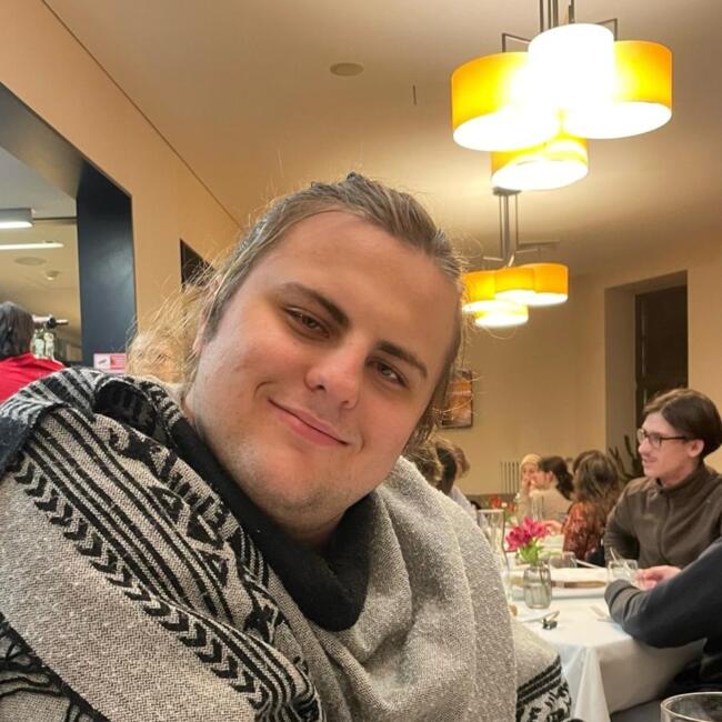 Babysitter in Angers: Alexandre