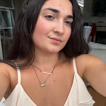Babysitter in Auckland: Zeliane
