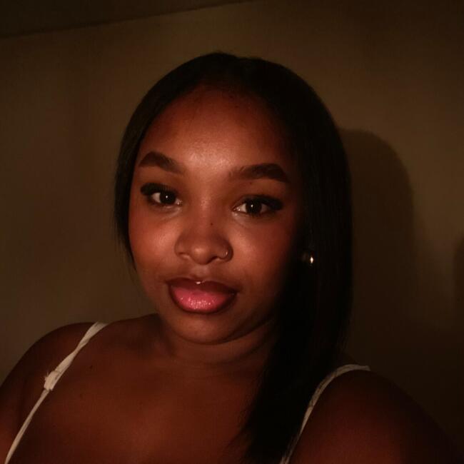 Babysitter in Panama City: Hellen