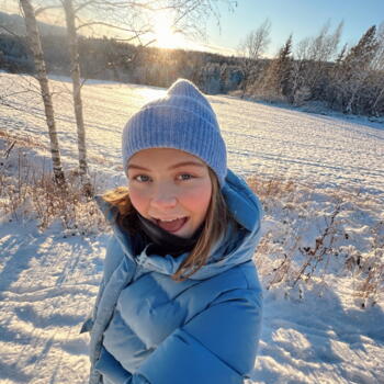 Babysitter in Kristiansand: Hanna