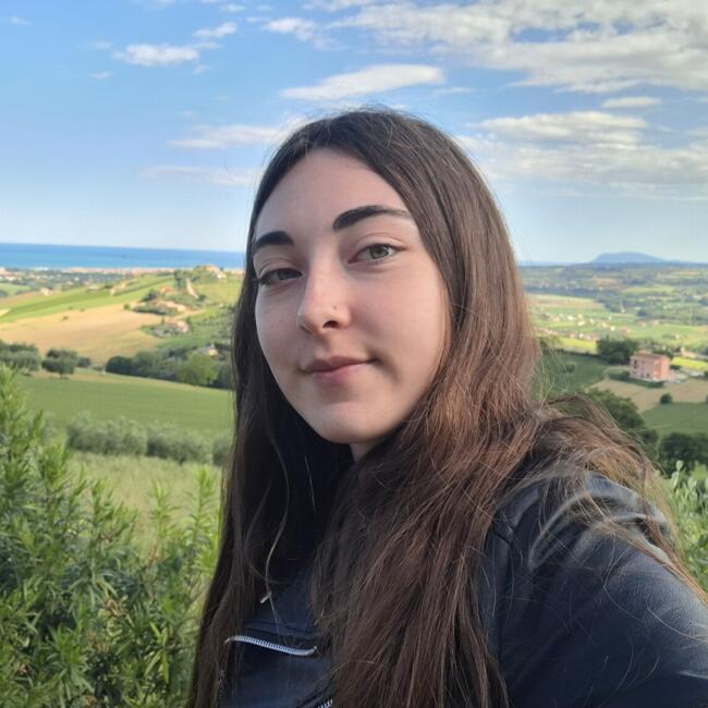 Babysitter in Recanati: Milena