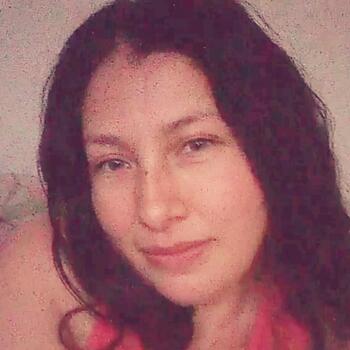 Babysitter in Plottier: Patricia