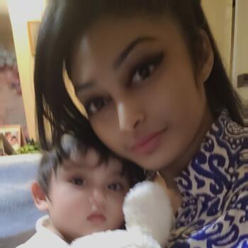 Babysitter in Ivry-sur-Seine: Venus