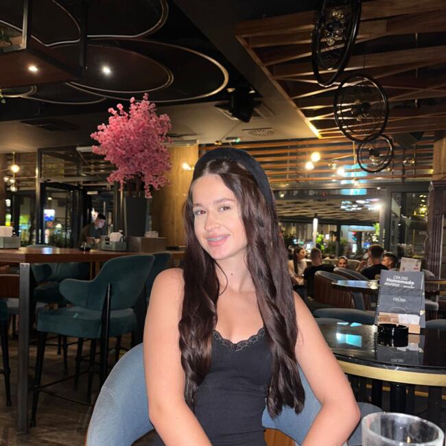 Babysitter in Novi Sad: Sonja