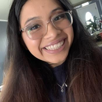Babysitter in Austin: Daysi