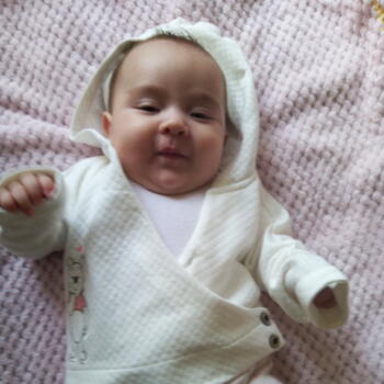 Babysitting job in Ensenada: babysitting job Nikky