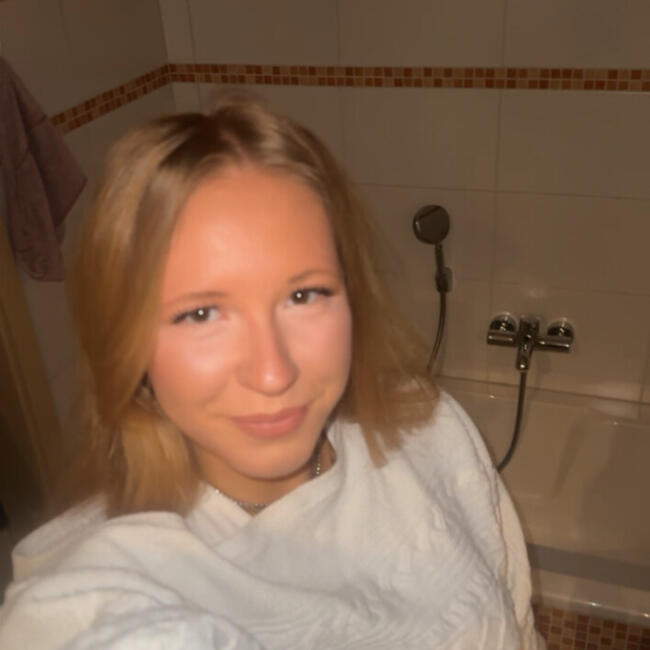Babysitter in Rauenberg: Hailee