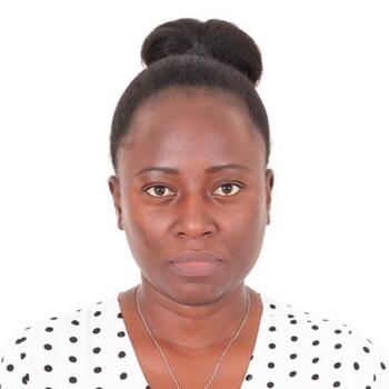 مربية أطفال دبي: Elizabeth