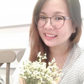 Babysitter Singapore: Sherry