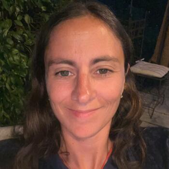 Babysitting job in Mazan: babysitting job Coline