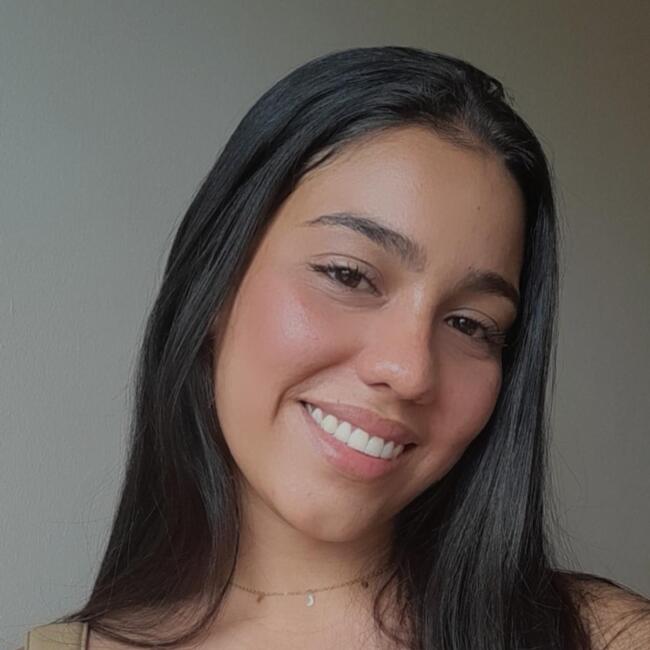 Babá em Juiz de Fora: Lara