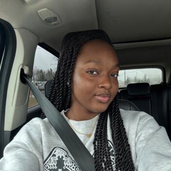 Baby-sitter in Moncton: Gwladys