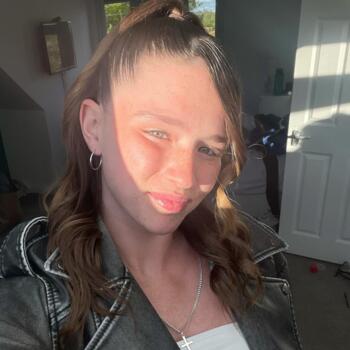 Babysitter in London: Chelsy