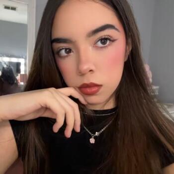 Babysitter in San Antonio: Roxana