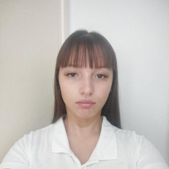 Niñera en Bahía Blanca: Mía Aldana