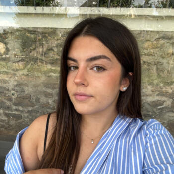 Babysitter in Villeneuve-le-Roi: Elea