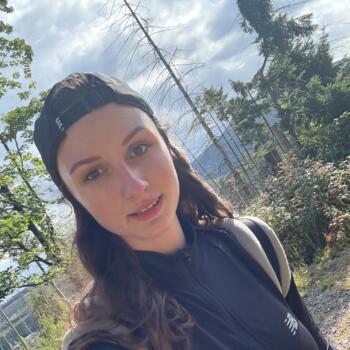 وظيفة جليسة أطفال في مدينتى‎‎: وظيفة جليسة أطفال Anastasia