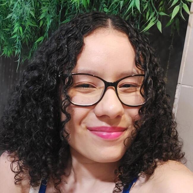 Babá em Fortaleza: Cibele