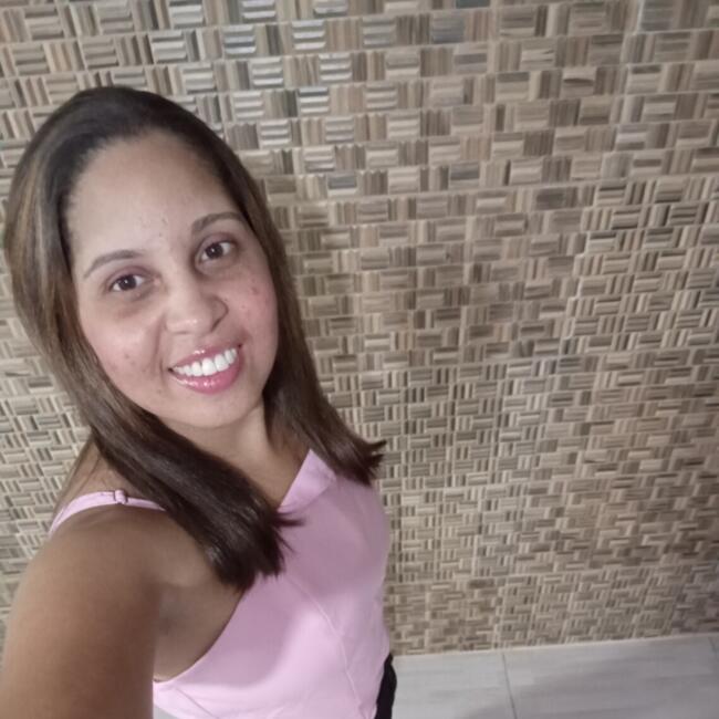 Babysitter in Itaquaquecetuba: Débora