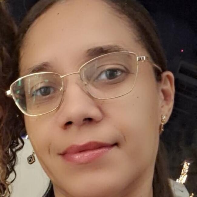 Babá em Belo Horizonte: Crislaine