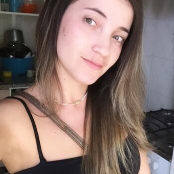 Babysitter em Porto: Andreza