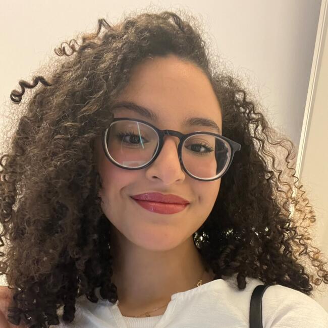 Babysitter in Ivry-sur-Seine: Meli