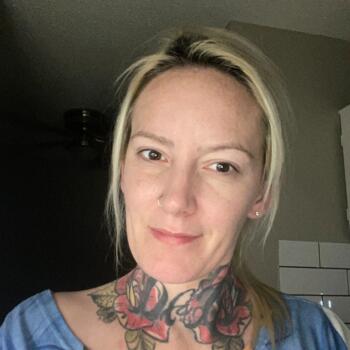 Babysitter in Edmonton: Jessica