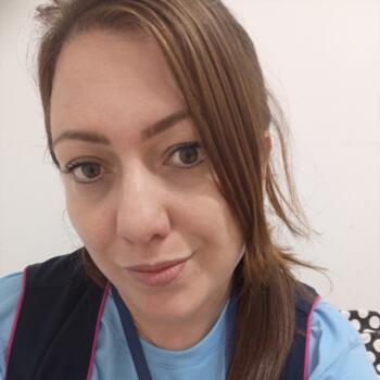 Babysitter in Curitiba: Danielle Cristina