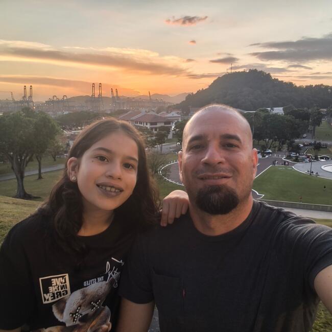 Babysitting job in Panama City: Luis Y.