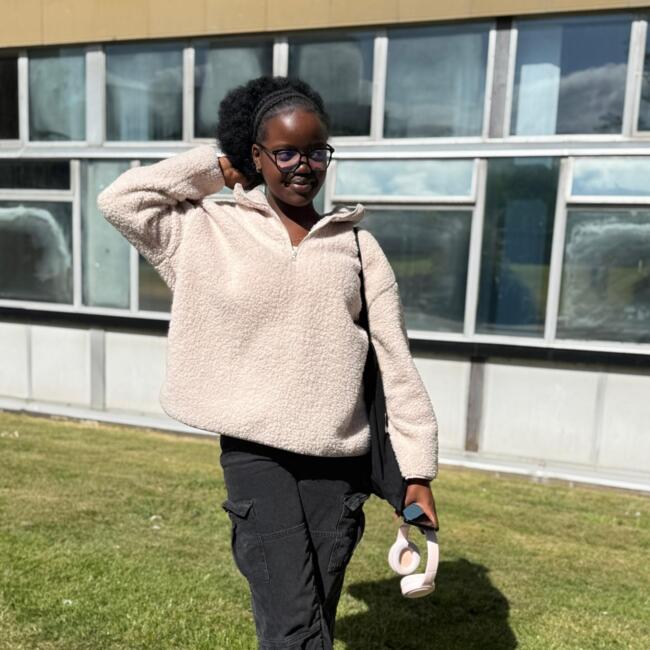 Babysitter in Dundee: Keisha