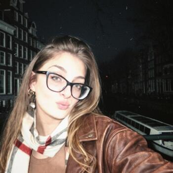 Babysitter Job in Bilzen: Babysitter Job Alessia