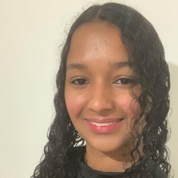 Babysitter in Bauru: Caroline